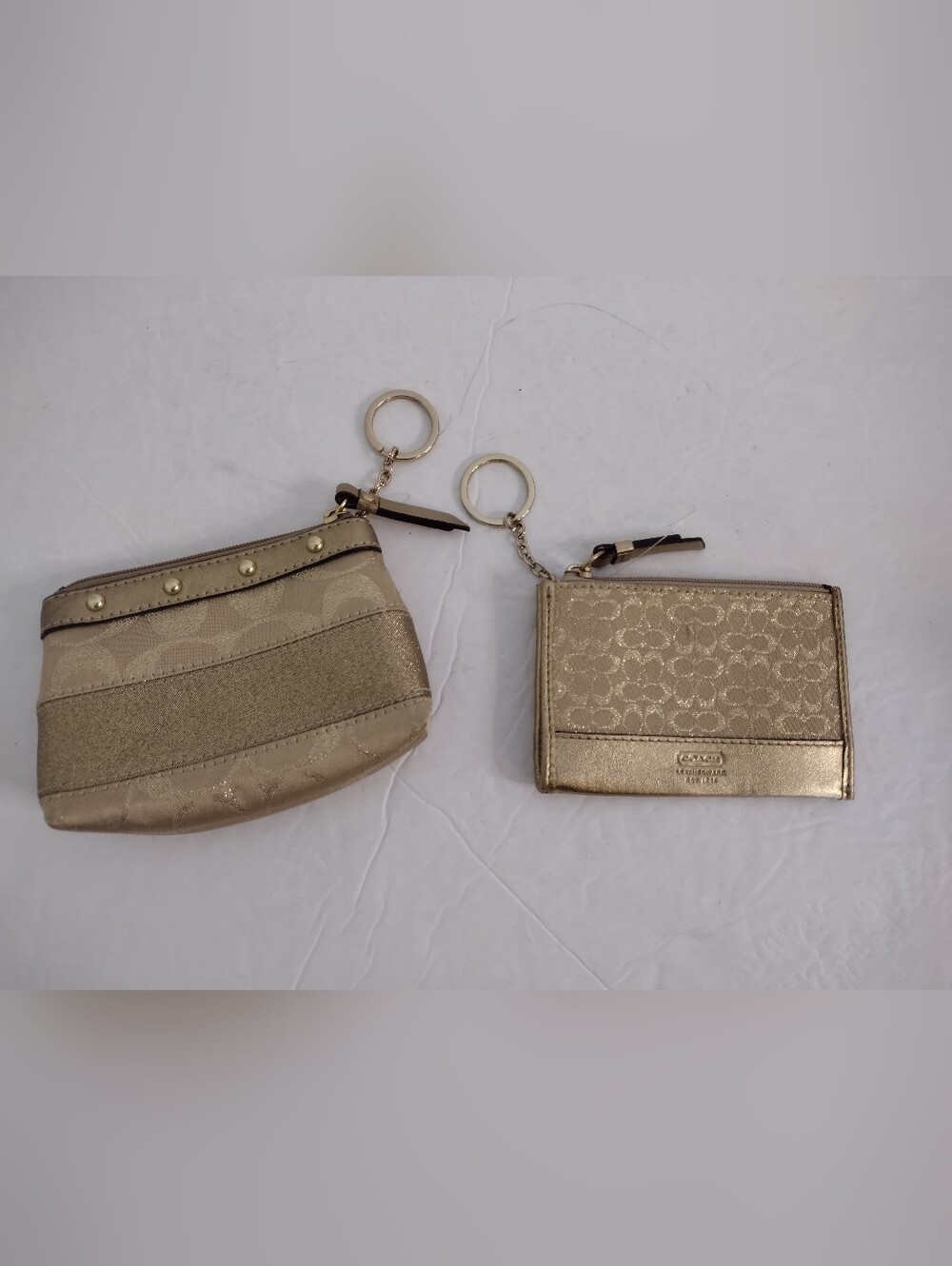 Vintage Y2K Coach Metallic Gold Wallet Lot Of 2 Key Ring Wallet Set Mcbling - Picture 2 of 7